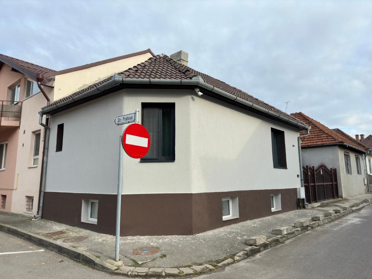 Signal With Garden & Mountain View Apartment